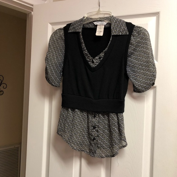 Blouse black and beige. Vest. - Picture 1 of 6